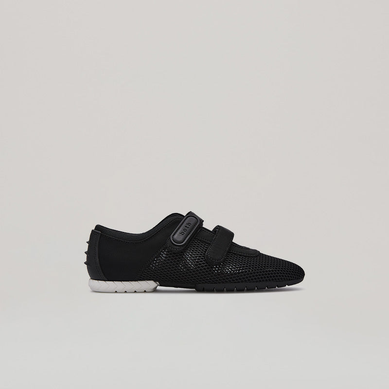 TYRES GLIDER mesh sneaker in black and white with trendy design