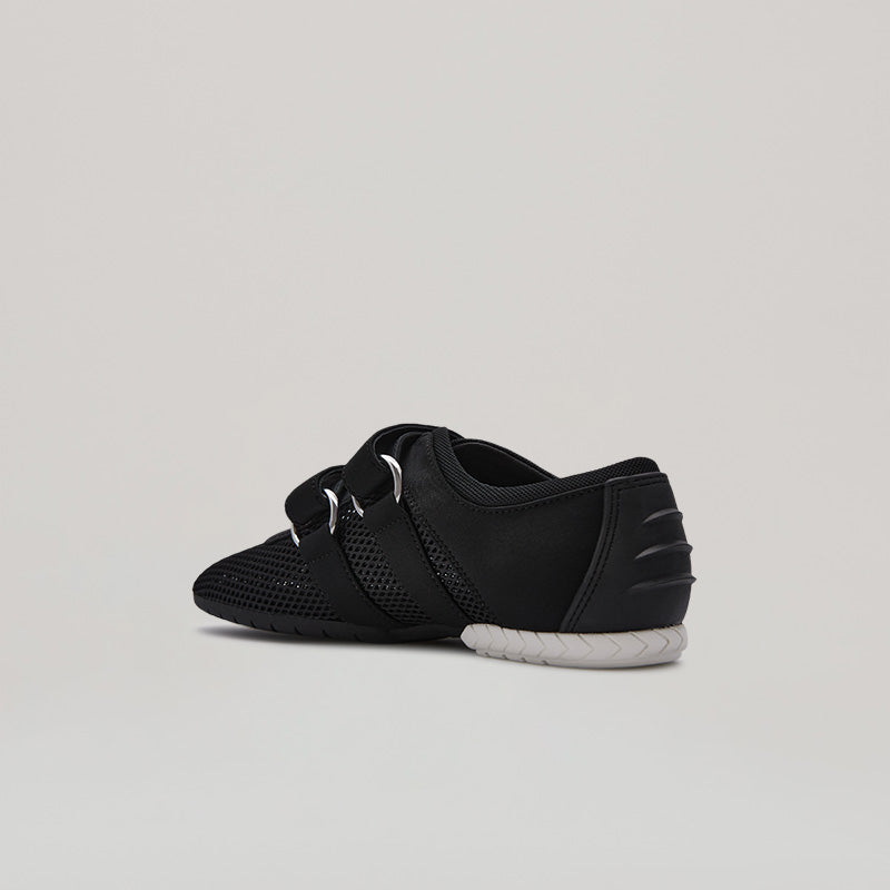 TYRES GLIDER MESH SNEAKER - BLACK/WHITE