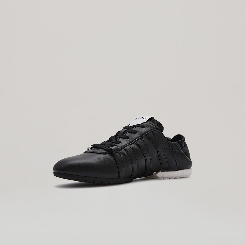 TYRES GLIDER LACED UP SNEAKER - BLACK/WHITE