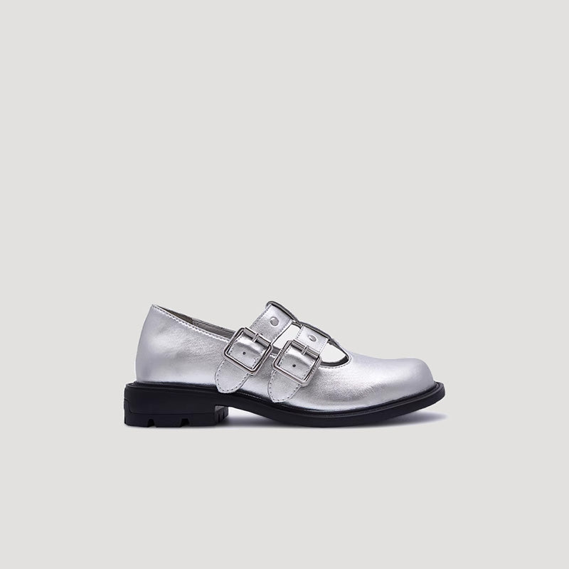 Silver and black RE:RE MARYJANE unisex shoes with classic design