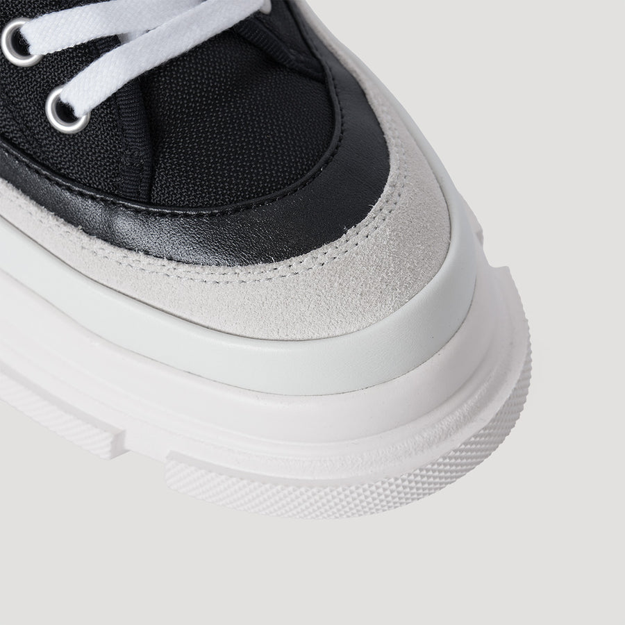 GAO EVA RUNNER - BLACK/WHITE