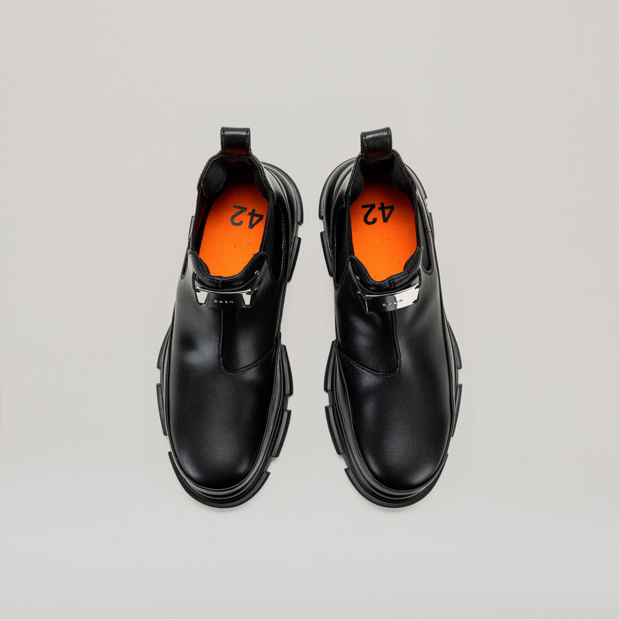 GAO EVA METAL LOGO ANKLE BOOT - BLACK/BLACK