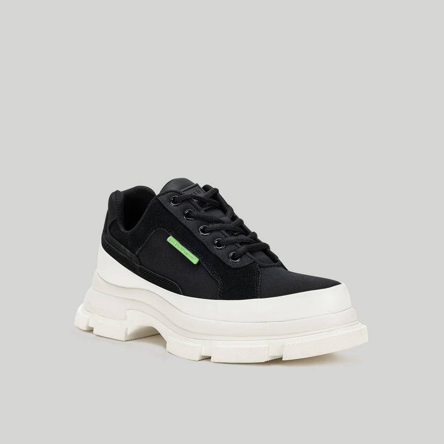 GAO EVA RUNNER - BLACK/WHITE