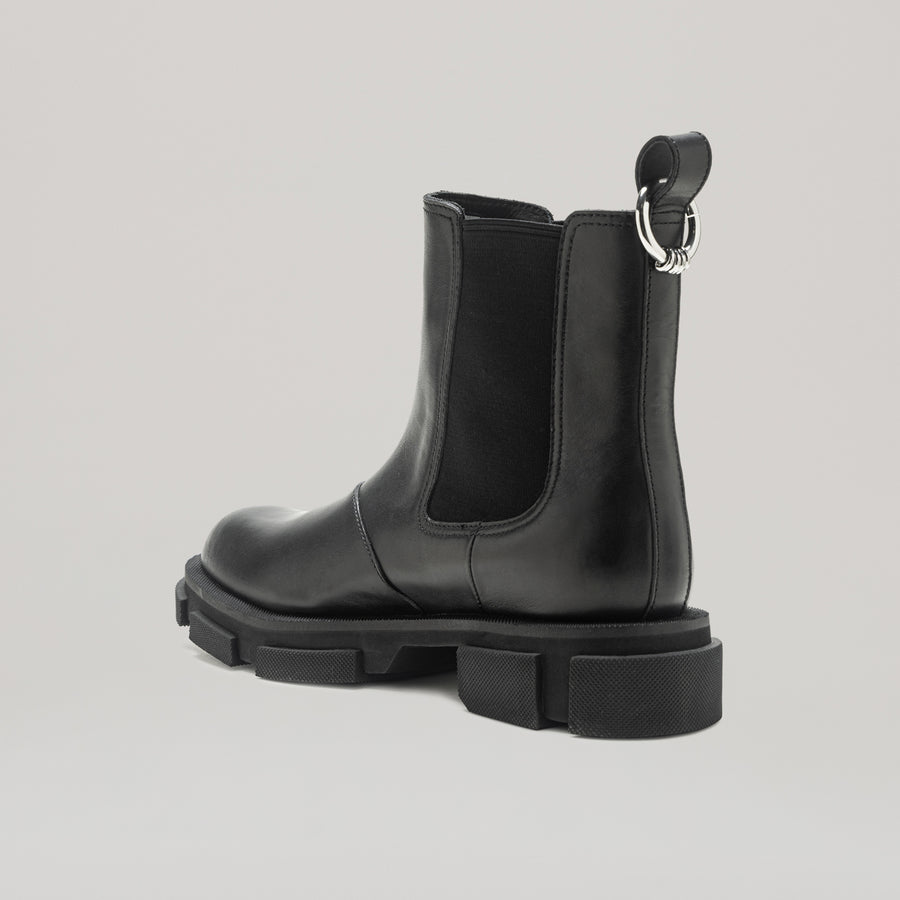 GAO PIERCED CHELSEA - BLACK/BLACK