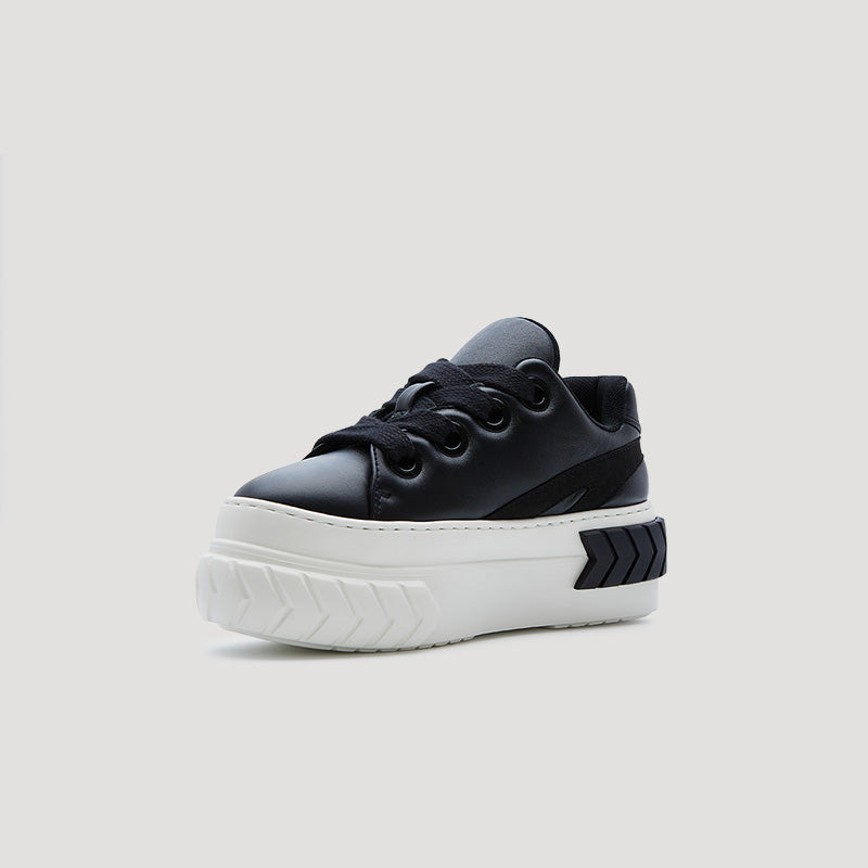 TYRES PLATFORM PADDED SNEAKER - BLACK/WHITE