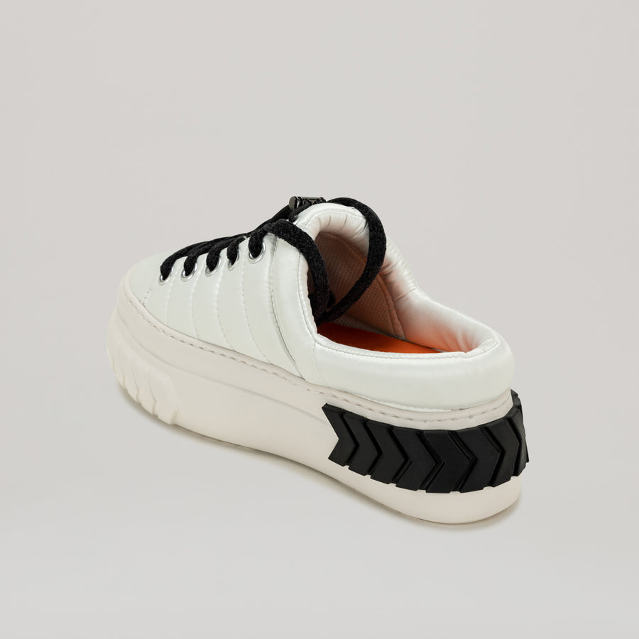 TYRES PLATFORM MULES - WHITE/BLACK