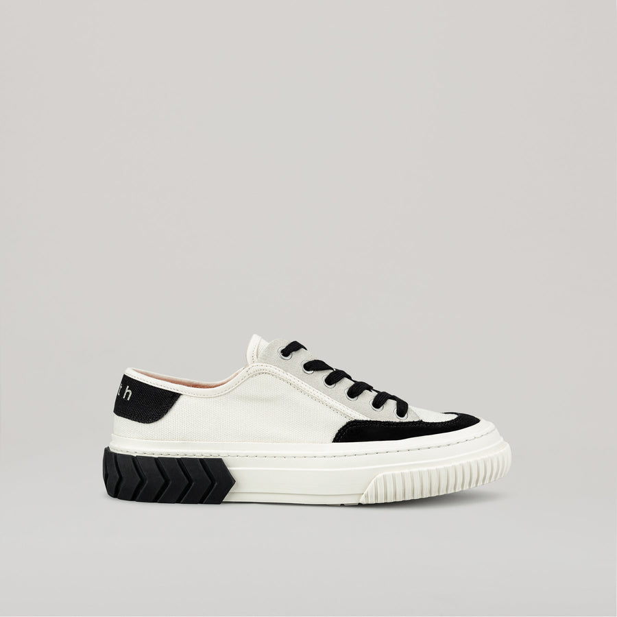 TYRES SUMMER LOW TOP black and white low-top sneakers with pleather upper for summer style