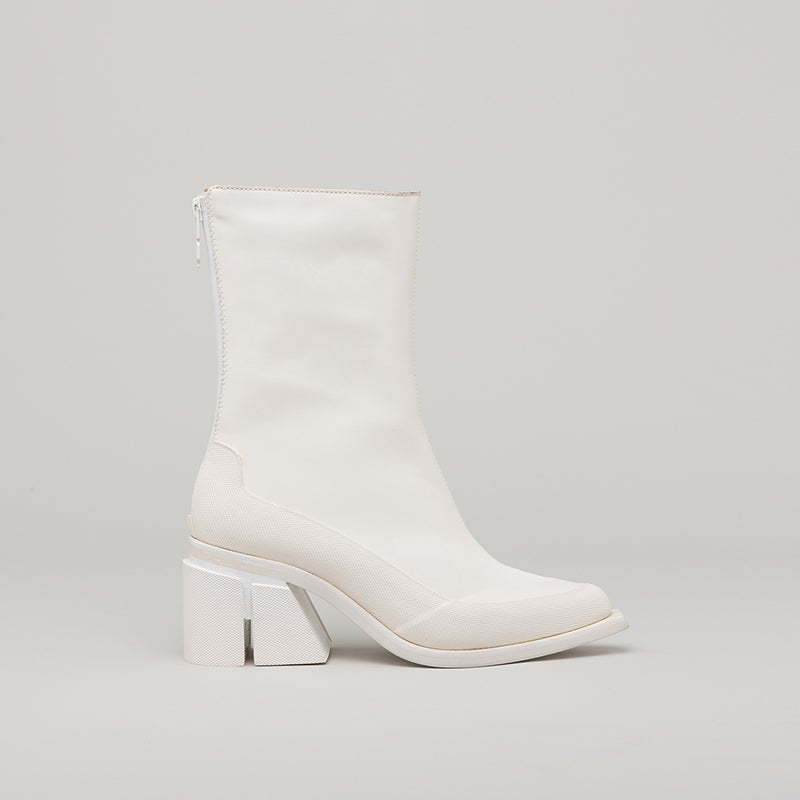White GAO LOW HEEL ZIP boot with 60mm heel and back zipper